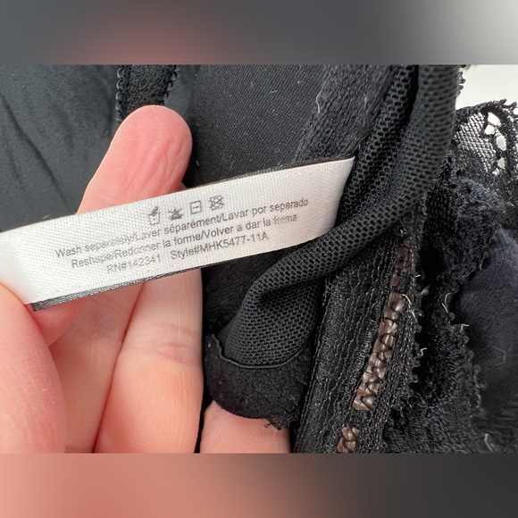 Adore Me Solid Black Stretch Floral Lace T-Back Front Closure Bra 36C - Picture 5 of 10